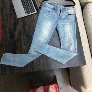 AE Super Super Stretch Light Wash Jeans
